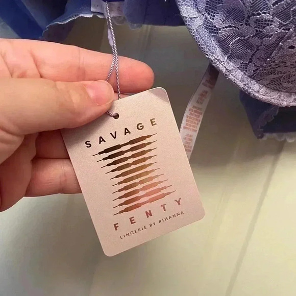 Savage x Fenty NWT Periwinkle Floral Lace Balconette Demi Bra Size 46 D - Picture 7 of 9